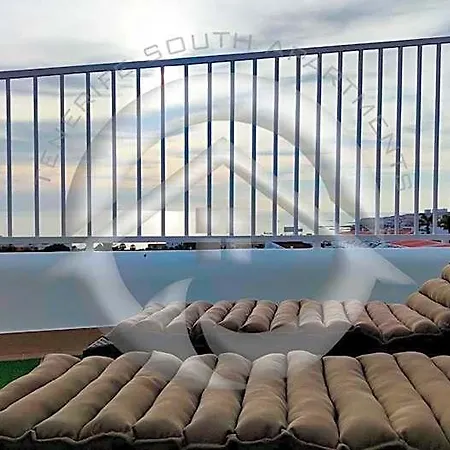 호텔 My Sea View 아데제